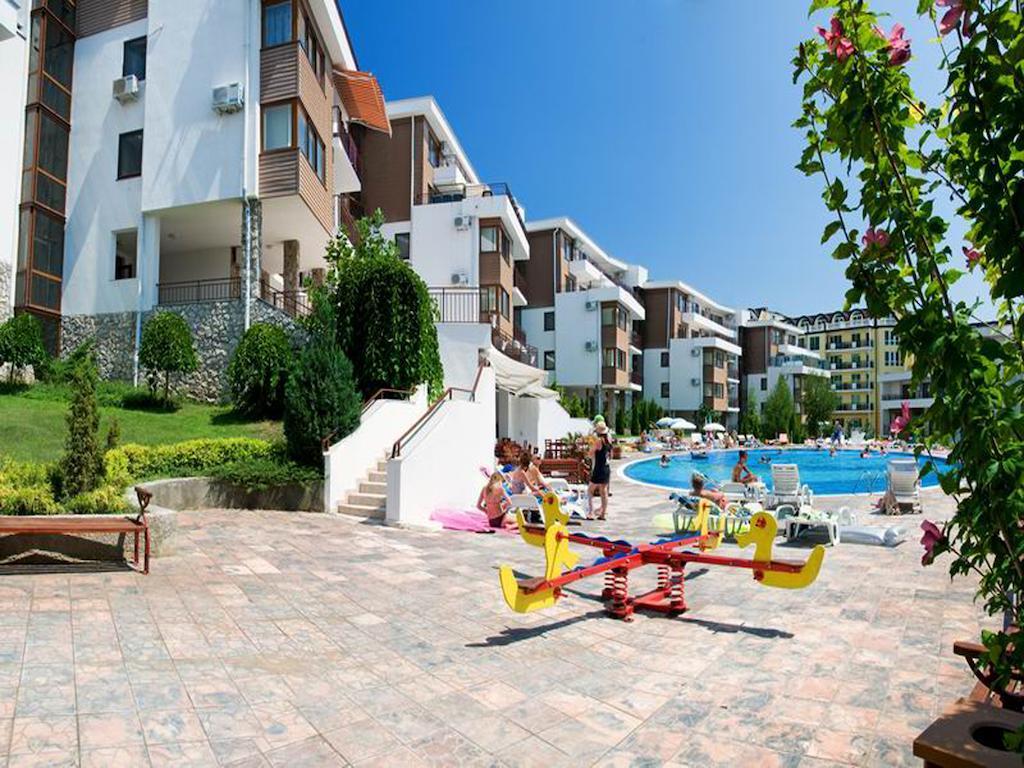 Gt Messambria Fort Beach Apartments Sveti Vlas Exterior foto